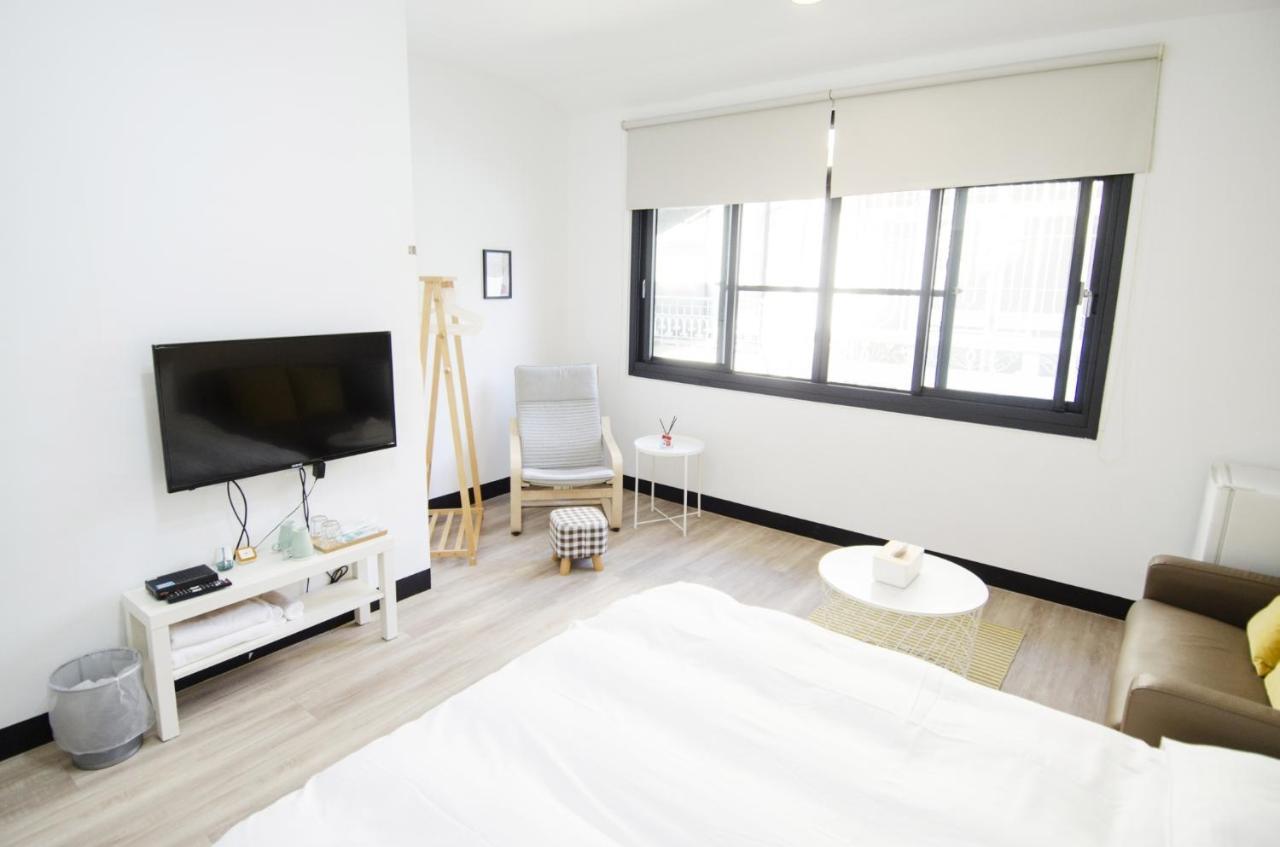 Tt Guesthouse旅人時光民宿 Tajnan Kültér fotó